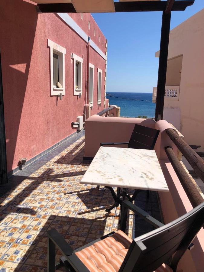 Pink House Daire Palaiochora Dış mekan fotoğraf